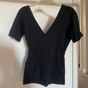 Lululemon cross body top, 2